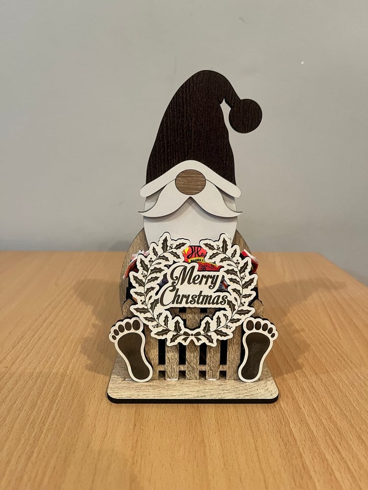 SVG, DXF, and AI Laser Cutting Templates for New Year's and Christmas Decorations and Baskets