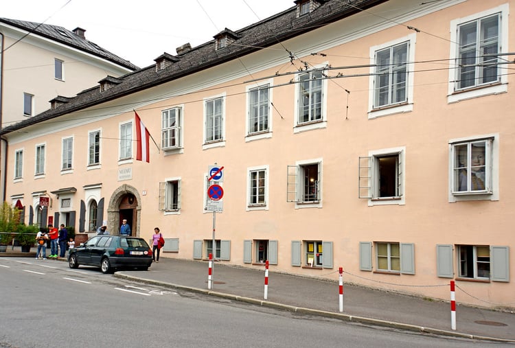 Salzburg Mozart Residence Audio Guide - Austria
