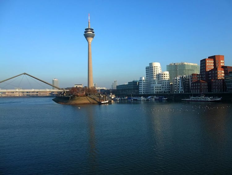 Dusseldorf Rhine River Audio Guide - Germany