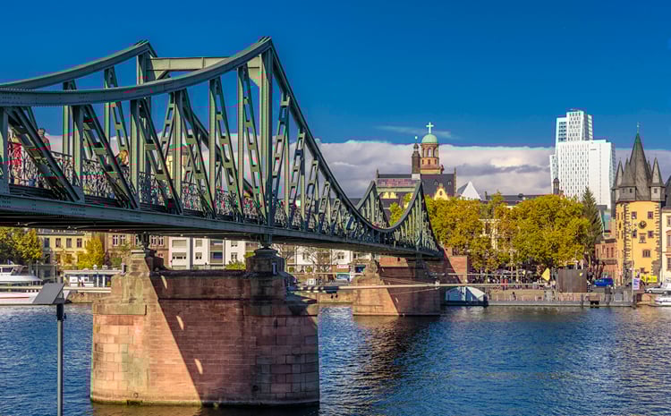 Frankfurt Iron Footbridge Audio Guide - Germany