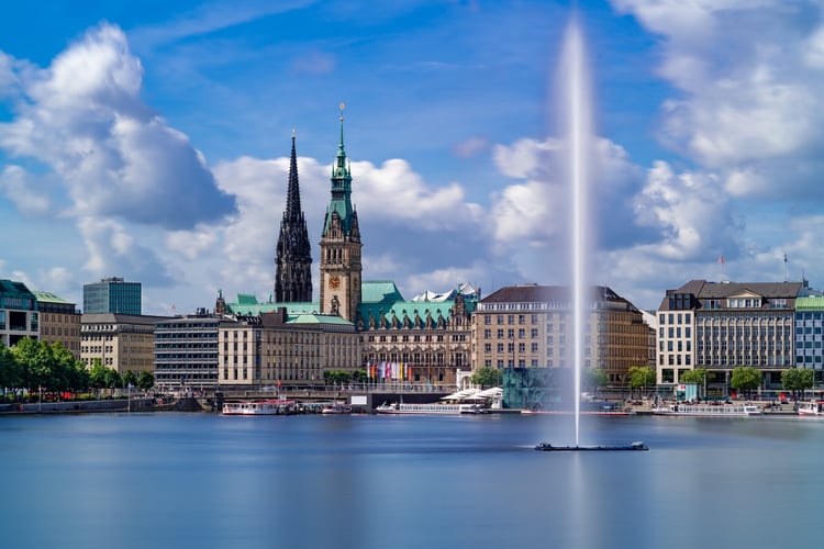 Hamburg Alster Lake Audio Guide - Germany