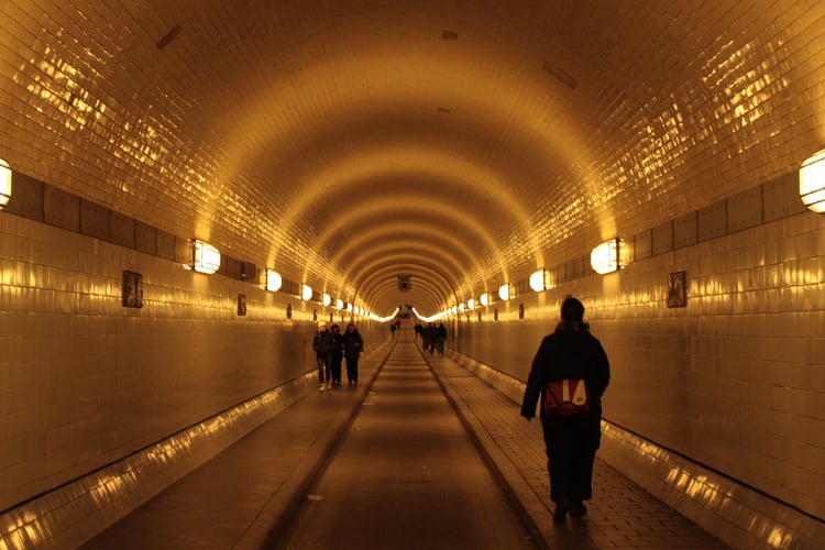 Hamburg Alter Elbtunnel Audio Guide - Germany