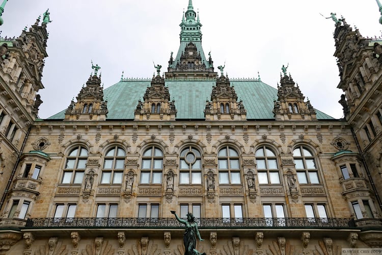 Hamburg Rathaus Audio Guide - Germany