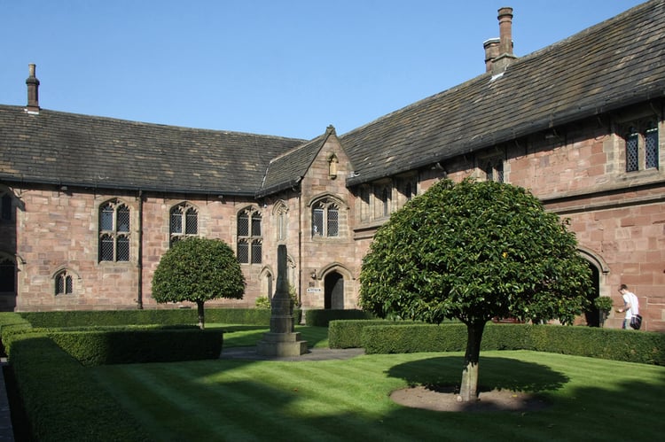 Manchester Chetham Library Audio Guide - UK 1