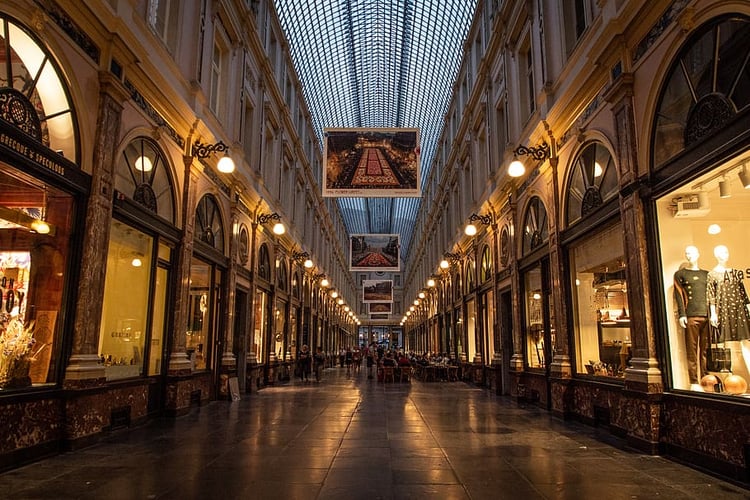 Brussels Royal Gallery of Saint Hubert Audio Guide - Belgium 2