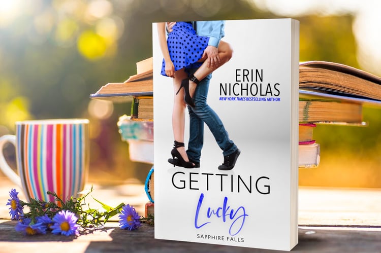 paperback cover of Getting Lucky by Erin Nicholas