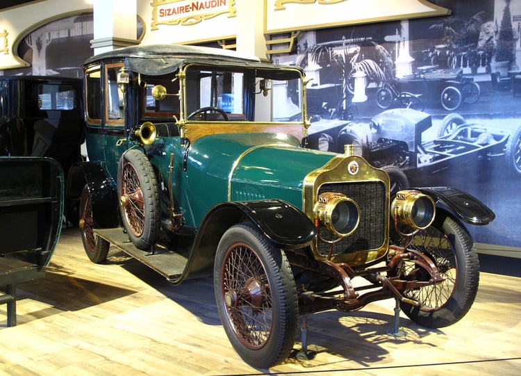 Brussels AutoWorld Audio Guide - Belgium 2