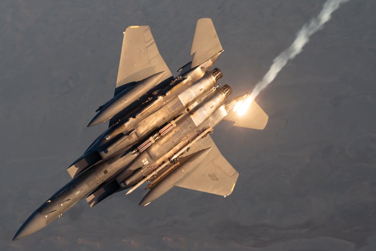 Best wallpaper and background, picture, video, news, Military, Aircraft, Jet Aircraft, Jet Fighter, F-14 Tomcat, F-15 Strike Eagle, F/A-18 Super Hornet, C-130 Hercules, Airborne, F-22 Raptor, AWACS, Military picture, Military video, Aviation, Boeing, Airb