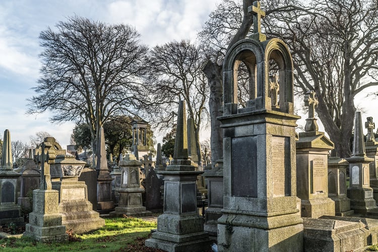 Dublin Glasnevin Cemetery and Museum Audio Guide - Ireland 2