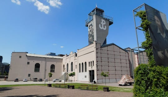 Warsaw Uprising Museum Audio Guide - Poland 2