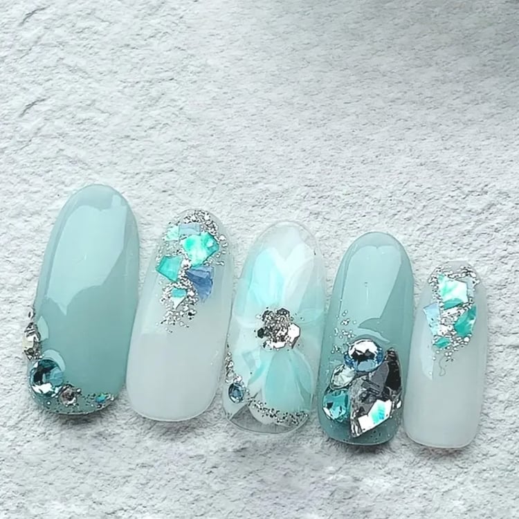 bling gel nails for summer