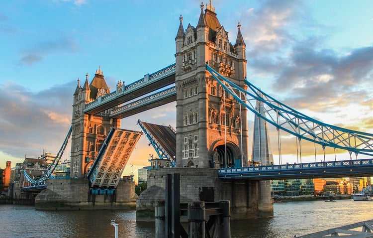 London Tower Bridge Audio Guide - UK 1