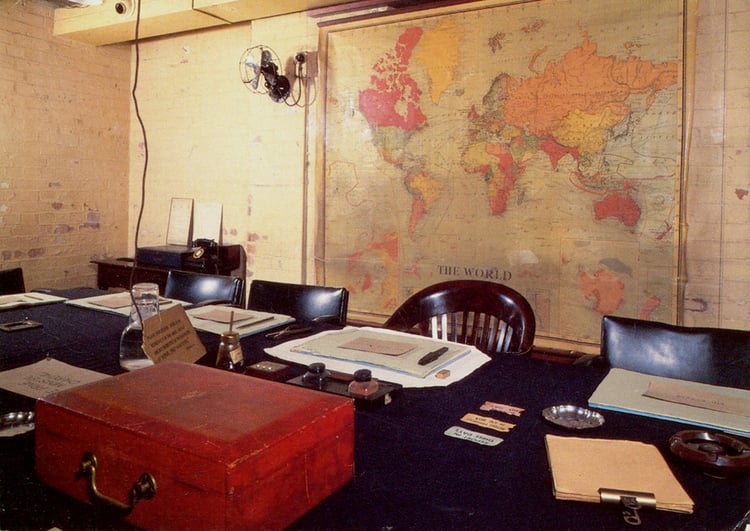 London Churchill War Rooms Audio Guide - UK  2