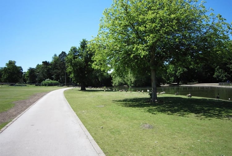 Birmingham Cannon Hill Park Audio Guide - UK 1