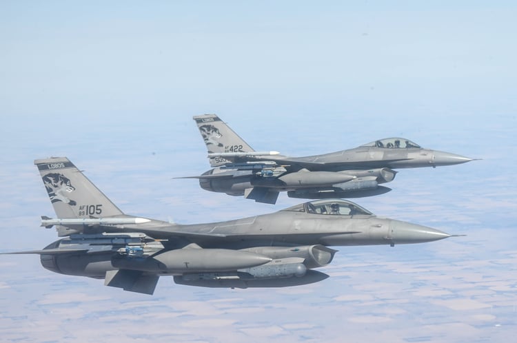 Best wallpaper and background, picture, video, news, Military, Aircraft, Jet Aircraft, Jet Fighter, F-14 Tomcat, F-15 Strike Eagle, F/A-18 Super Hornet, C-130 Hercules, Airborne, F-22 Raptor, AWACS, Military picture, Military video, Aviation, Boeing, Airb
