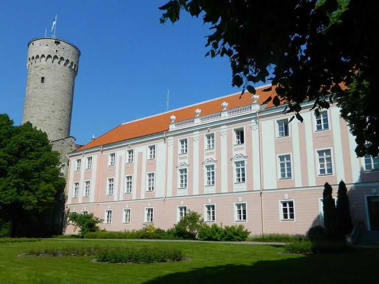 Tallinn Toompea Castle Audio Guide - Estonia 1