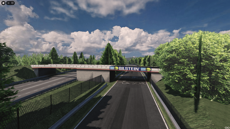 Massive driving circuit under realistic lighting