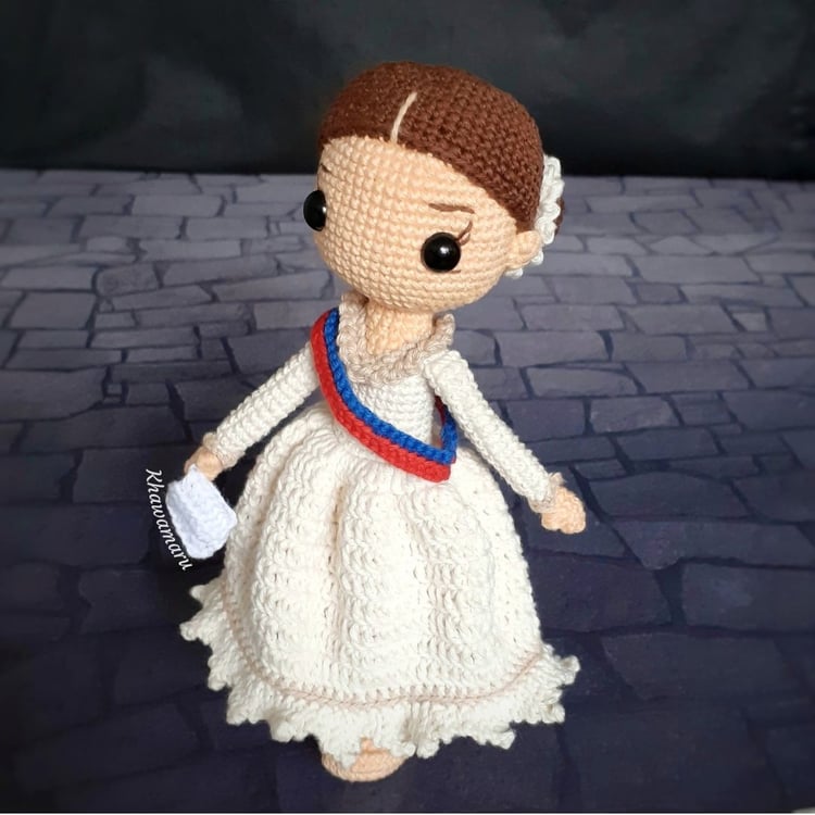 Amigurumi crochet danzante de Marinera.