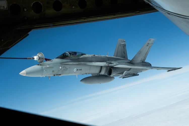 Best wallpaper and background, picture, video, news, Military, Aircraft, Jet Aircraft, Jet Fighter, F-14 Tomcat, F-15 Strike Eagle, F/A-18 Super Hornet, C-130 Hercules, Airborne, F-22 Raptor, AWACS, Military picture, Military video, Aviation, Boeing, Airb