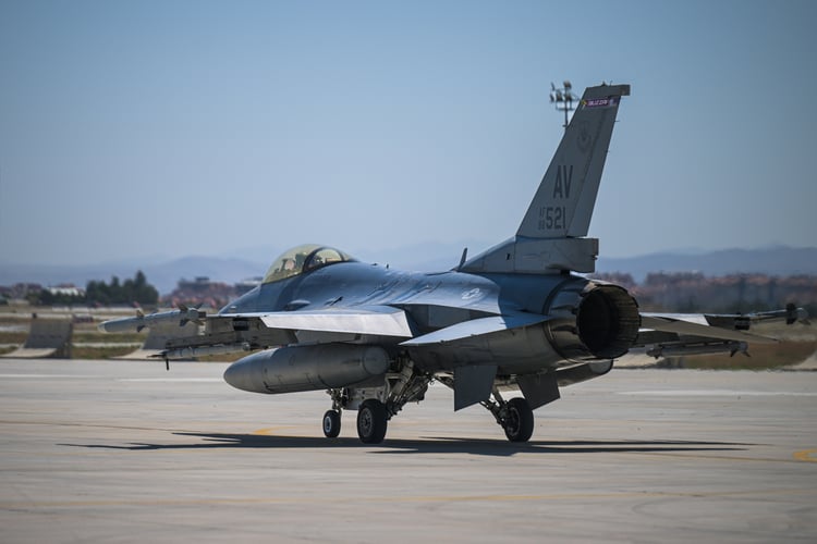 Best wallpaper and background, picture, video, news, Military, Aircraft, Jet Aircraft, Jet Fighter, F-14 Tomcat, F-15 Strike Eagle, F/A-18 Super Hornet, C-130 Hercules, Airborne, F-22 Raptor, AWACS, Military picture, Military video, Aviation, Boeing, Airb