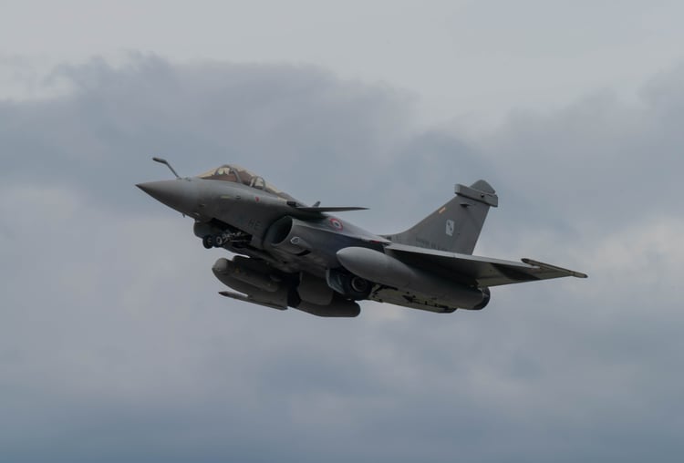 Best wallpaper and background, picture, video, news, Military, Aircraft, Jet Aircraft, Jet Fighter, F-14 Tomcat, F-15 Strike Eagle, F/A-18 Super Hornet, C-130 Hercules, Airborne, F-22 Raptor, AWACS, Military picture, Military video, Aviation, Boeing, Airb