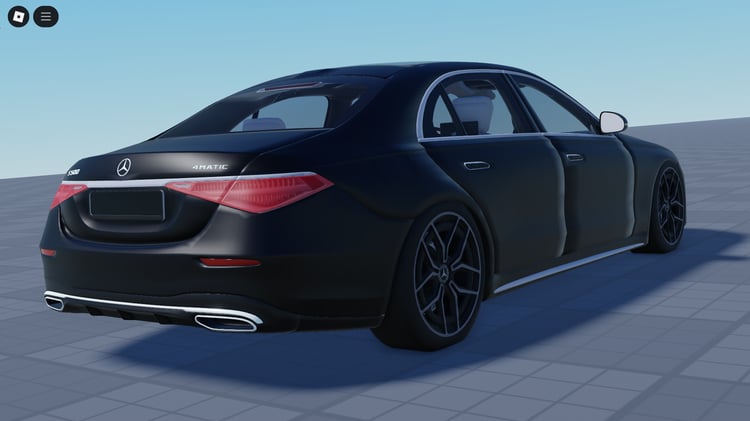 Side angle of S500 luxury sedan