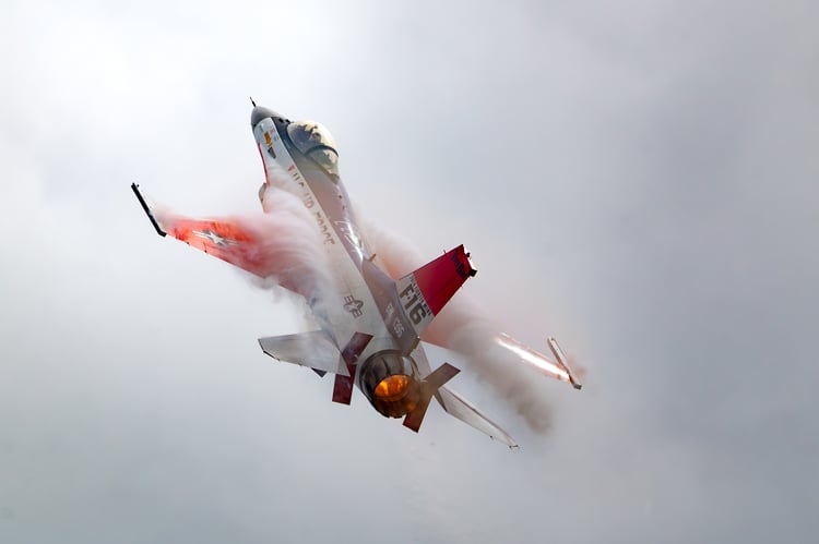 Best wallpaper and background, picture, video, news, Military, Aircraft, Jet Aircraft, Jet Fighter, F-14 Tomcat, F-15 Strike Eagle, F/A-18 Super Hornet, C-130 Hercules, Airborne, F-22 Raptor, AWACS, Military picture, Military video, Aviation, Boeing, Airb