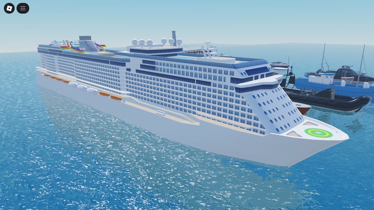 Luxury yacht on Roblox ocean map