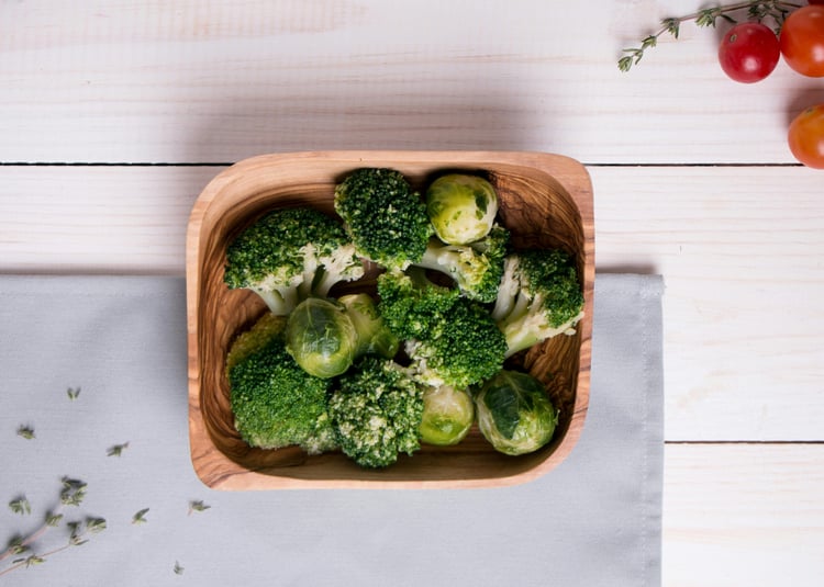 Brussels sprouts, fiber-rich foods to lower blood sugar and support diabetes-friendly meals