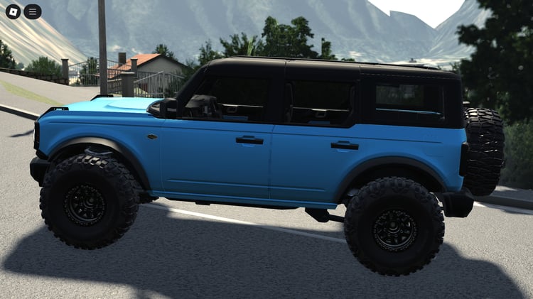 Side profile highlighting classic SUV design
