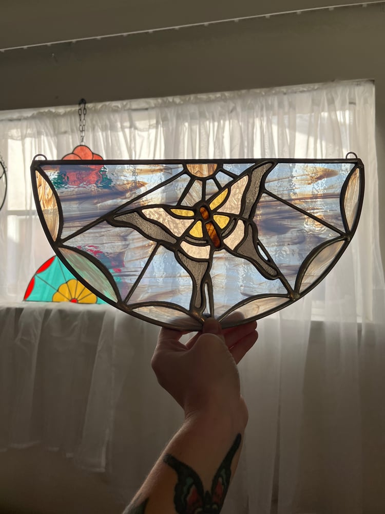 HOMESUNDAZE - Stained Glass