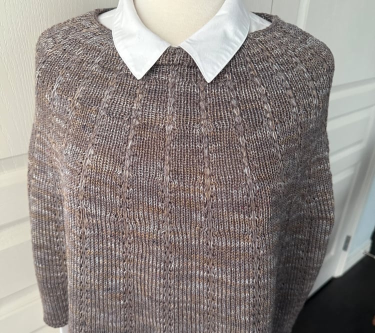 Tapers & Tucked Capelet