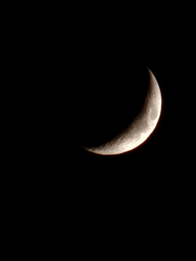 Half Moon Glow
