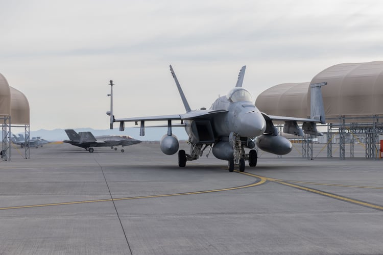 Best wallpaper and background, picture, video, news, Military, Aircraft, Jet Aircraft, Jet Fighter, F-14 Tomcat, F-15 Strike Eagle, F/A-18 Super Hornet, C-130 Hercules, Airborne, F-22 Raptor, AWACS, Military picture, Military video, Aviation, Boeing, Airb
