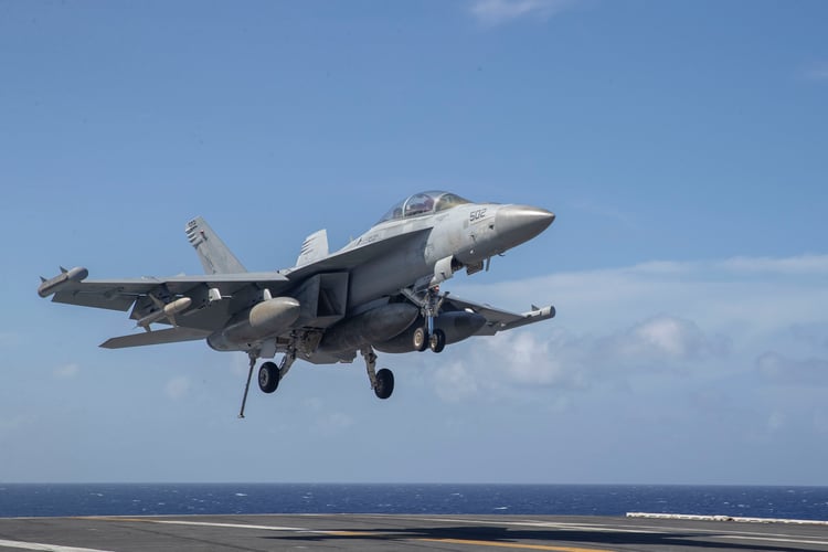 Best wallpaper and background, picture, video, news, Military, Aircraft, Jet Aircraft, Jet Fighter, F-14 Tomcat, F-15 Strike Eagle, F/A-18 Super Hornet, C-130 Hercules, Airborne, F-22 Raptor, AWACS, Military picture, Military video, Aviation, Boeing, Airb
