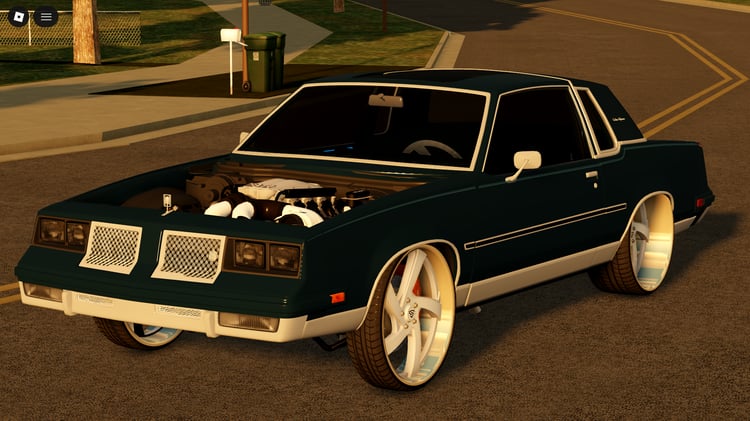 Working vintage car Roblox vehicle