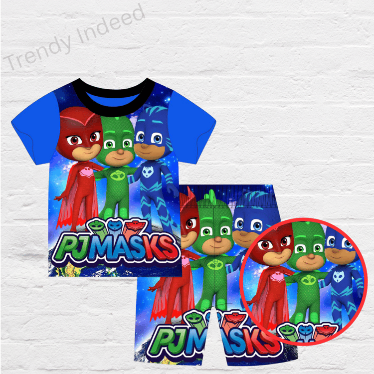Kids cotton blend top and shorts set with fun hero-inspired design