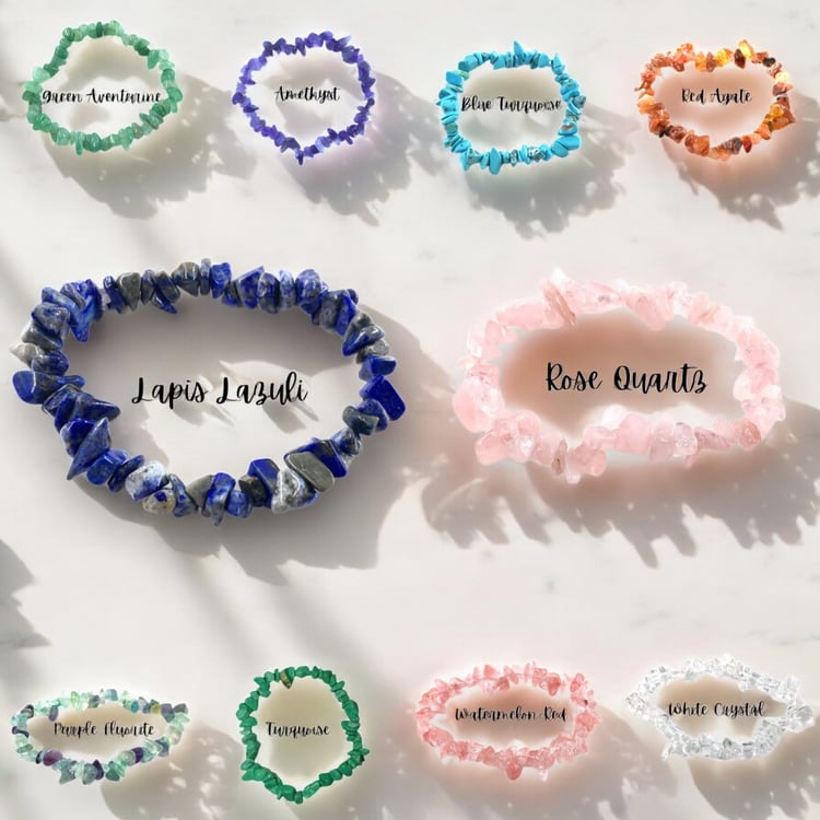 Women’s natural stone irregular bracelet in boho chic style