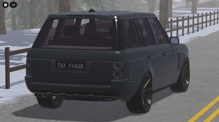Realistic Roblox model of 2008 Range Rover Sport Supercharged in city scene