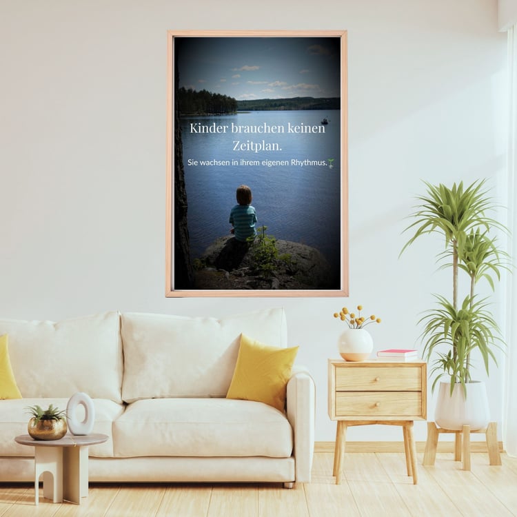 Druckbares Foto-Poster Freilernen Wohnzimmer – Kinder wachsen im eigenen Rhythmus, Tragweite