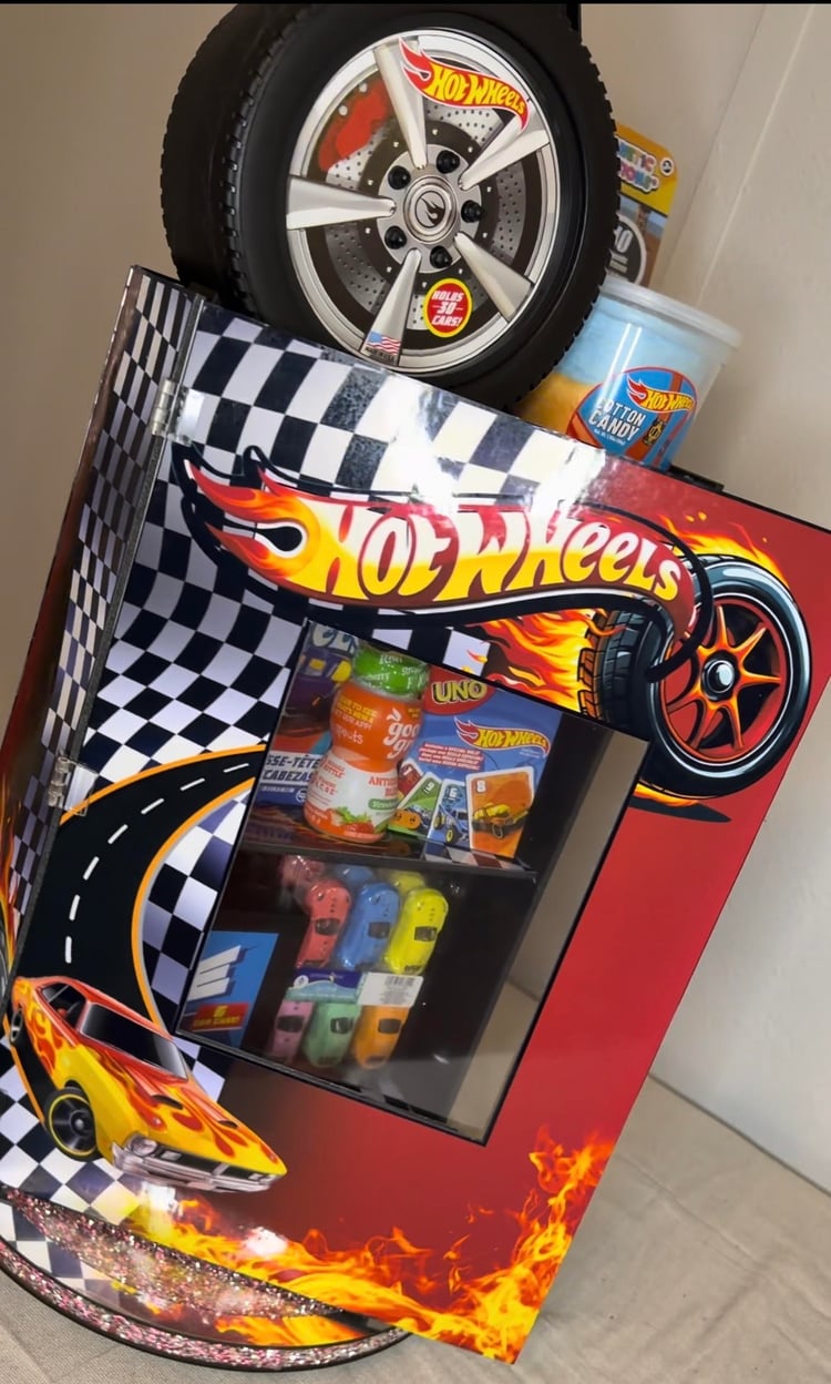 Hot Wheel Box