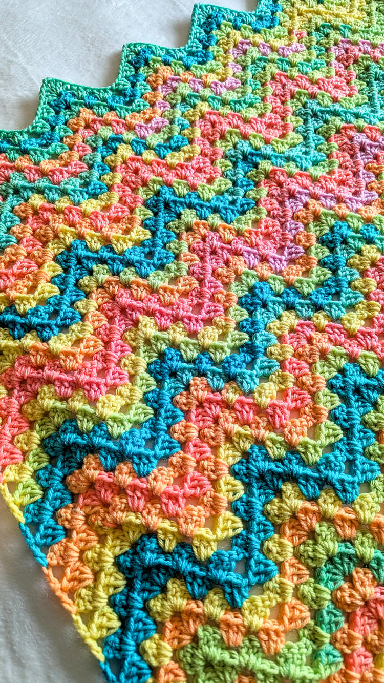 Granny Chevron Baby Blanket 3