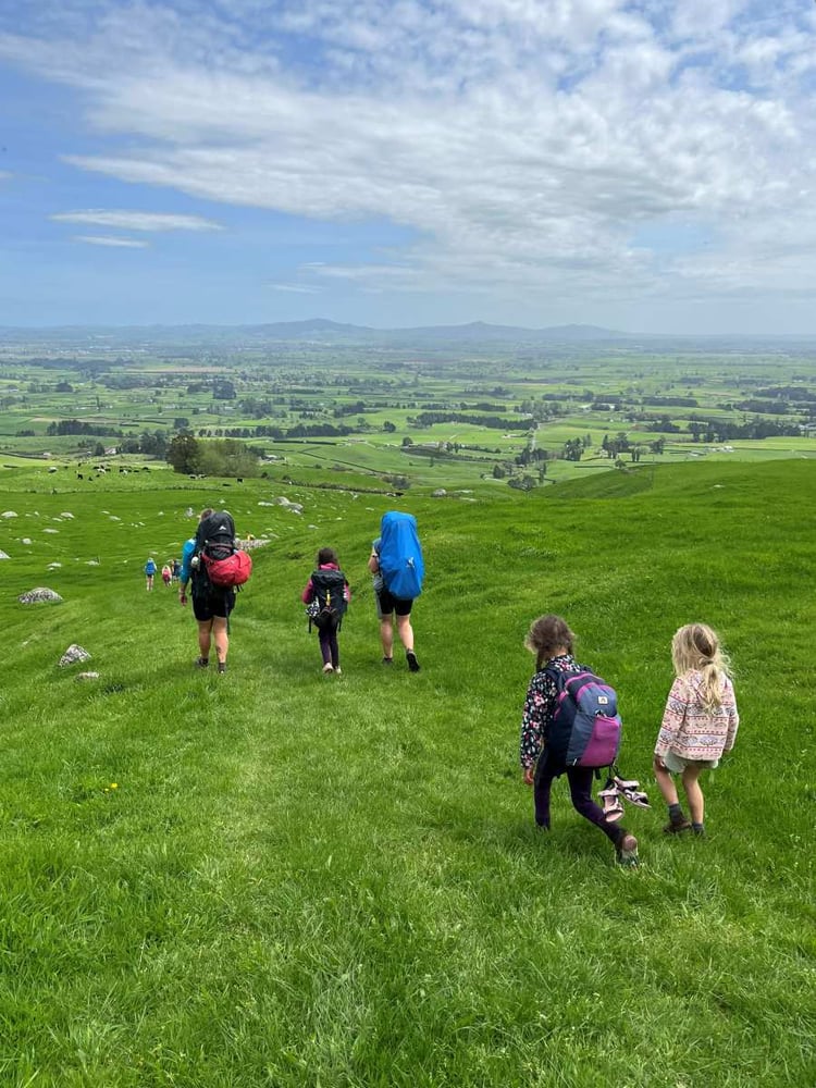 kids backcountry hike to NZ hut