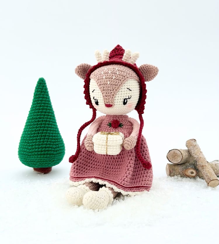 Crochet Amigurumi Deer Doll