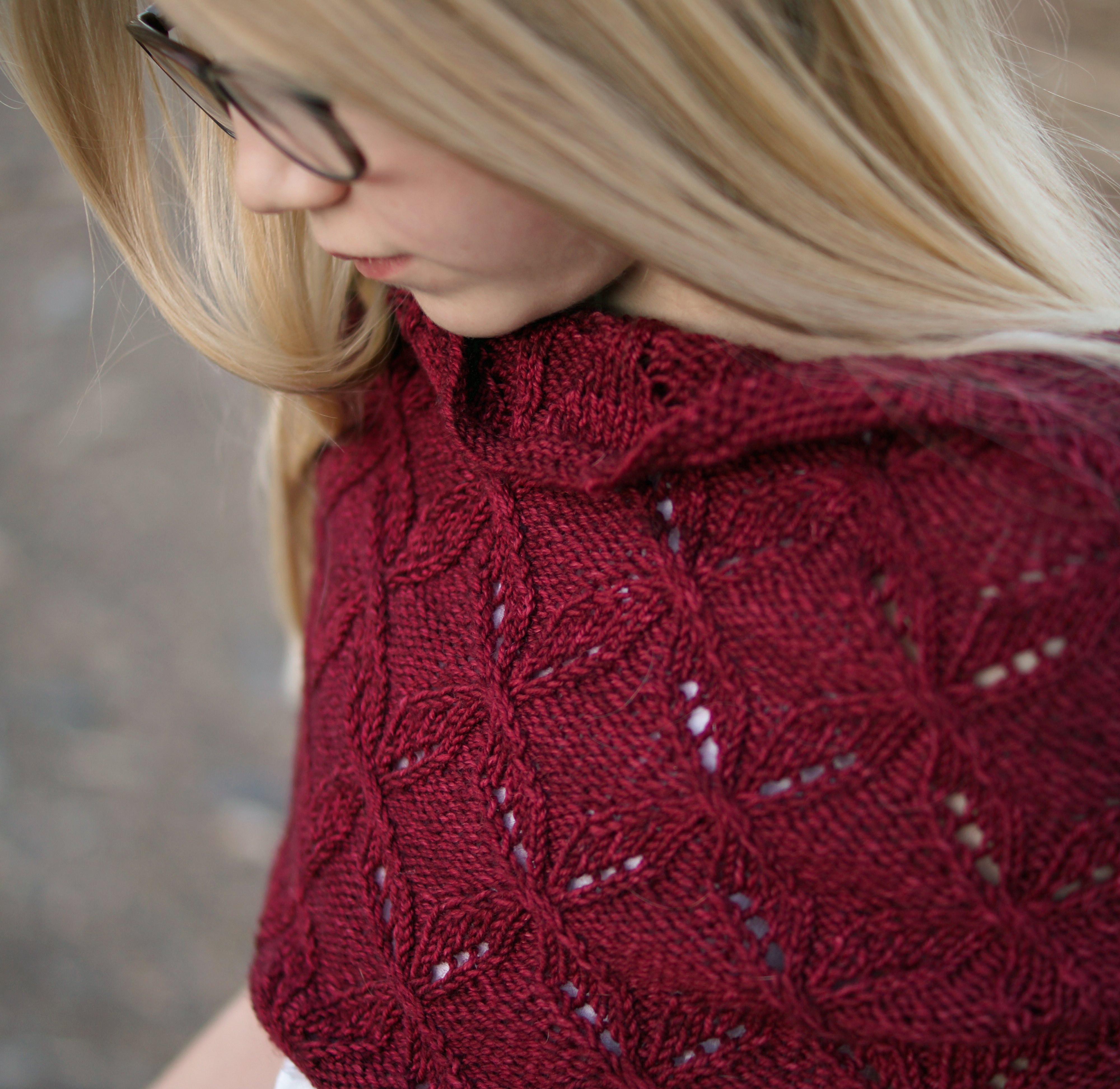 Winter Blooms Cowl - a knitting pattern - Payhip