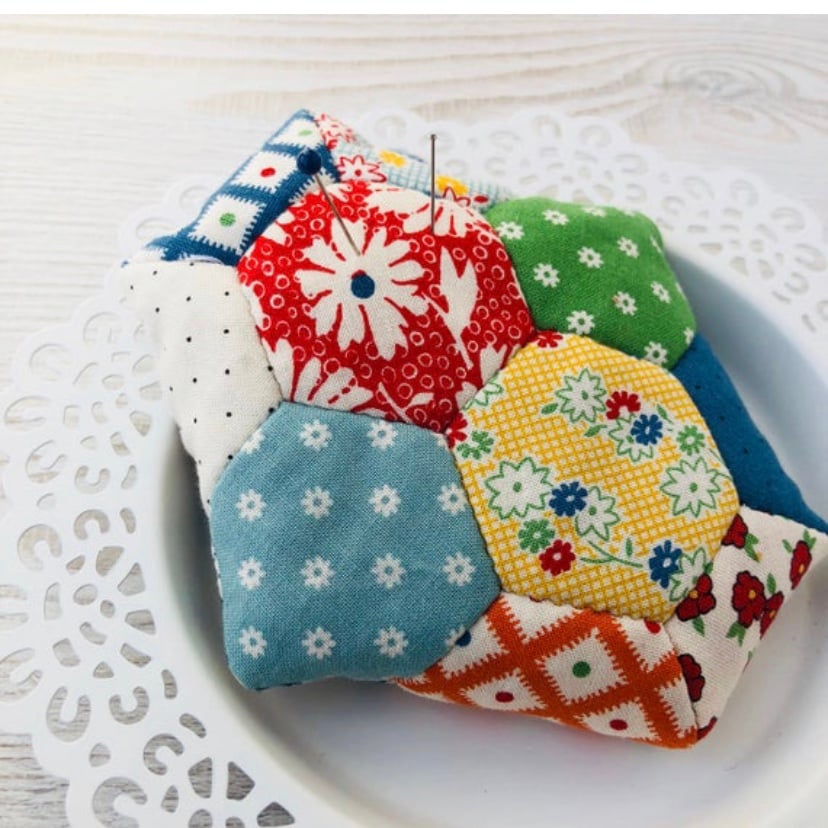 DIY Basket Pincushion, Free Pattern