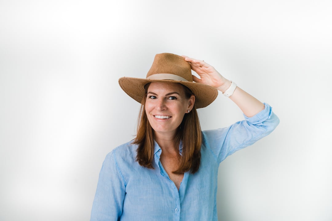 Alison in Asia - Payhip