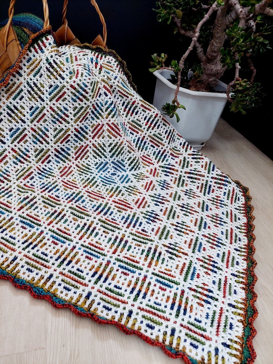 Square Away. Overlay mosaic crochet pattern