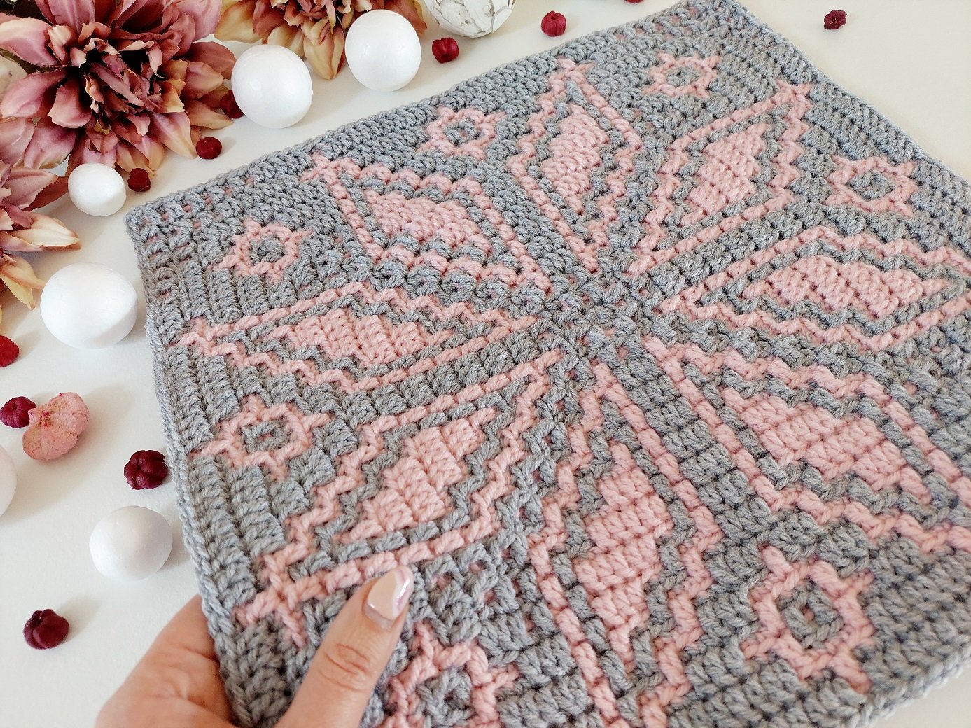 Colorful Mosaic Squares - Free Crochet Patterns