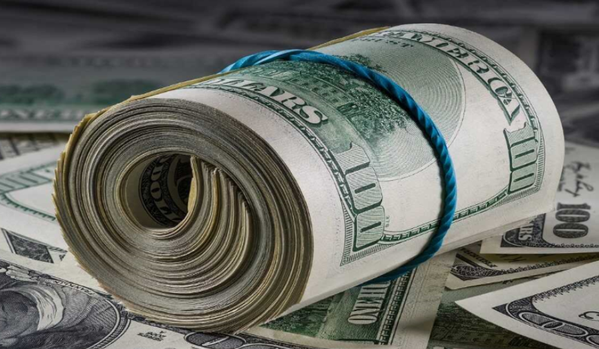 USD roll of money